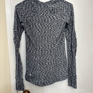 lululemon athletica Women's Gray Patterned Long Sleeve Top